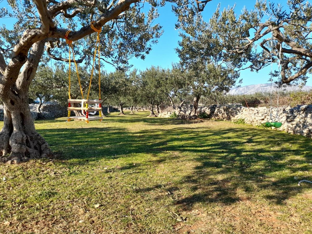Villa Little Hill Postira Dış mekan fotoğraf