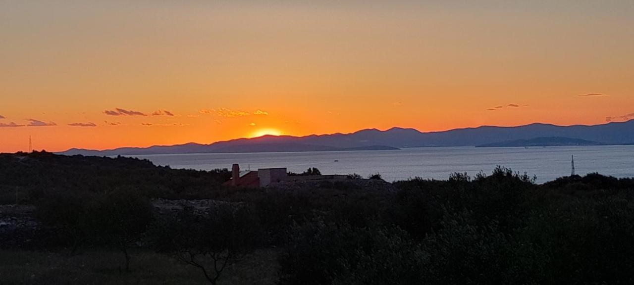 Villa Little Hill Postira Dış mekan fotoğraf