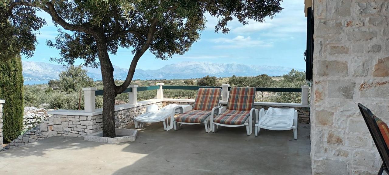 Villa Little Hill Postira Dış mekan fotoğraf