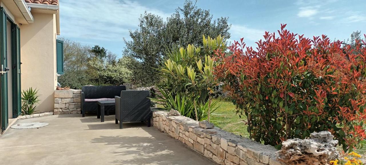Villa Little Hill Postira Dış mekan fotoğraf