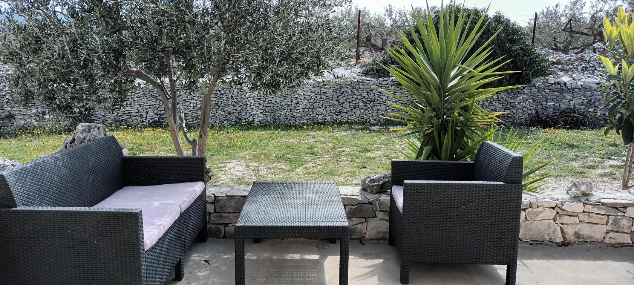 Villa Little Hill Postira Dış mekan fotoğraf